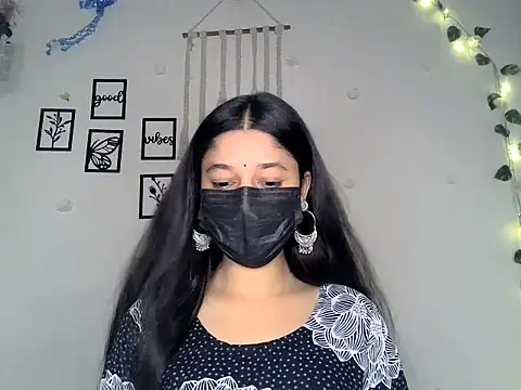 Snapshot of HOT_SNEHA4 chatting on June 4, 2026, 5:24 am HOT SNEHA4 online show from June 4, 2026, 5:24 am