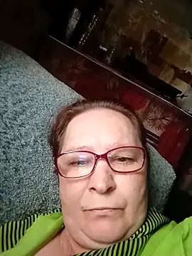 IngaLuna48 online show from April 12, 2026, 12:43 pm