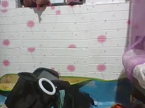 -Pumidy- online show from May 13, 2026, 2:58 pm