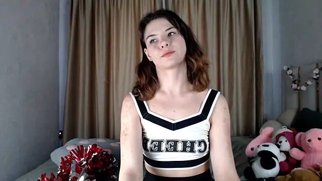 Snapshot of _sweetybunny_ chatting on June 26, 2026, 5:23 am sweetybunny online show from June 26, 2026, 5:23 am