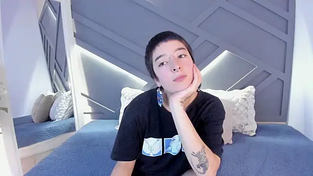 Atheena   online show from May 15, 2026, 12:34 pm