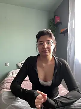 TopangaOlsen online show from April 10, 2026, 2:11 pm