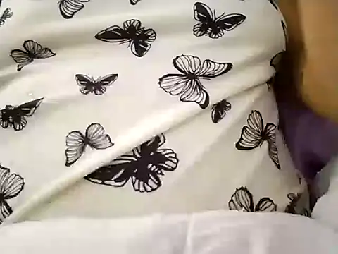 Snapshot of Leti69 chatting on April 11, 2026, 10:47 pm Leti69 online show from April 11, 2026, 10:47 pm