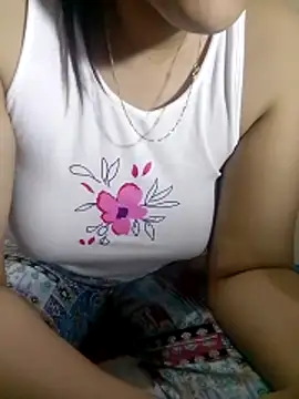 Snapshot of _RazaL_ chatting on April 22, 2026, 9:38 pm RazaL online show from April 22, 2026, 9:38 pm