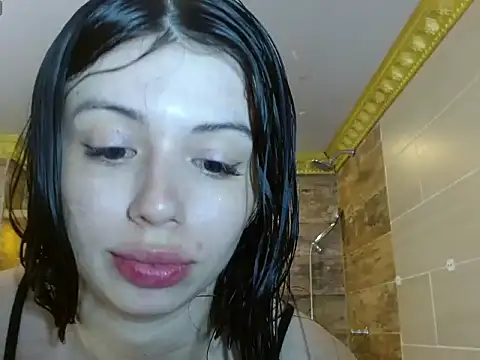 Snapshot of Sophie_Copers chatting on April 18, 2026, 7:40 pm Sophie Copers online show from April 18, 2026, 7:40 pm