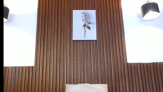 CONNOR 42 online show from April 10, 2026, 11:37 am