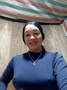Snapshot of vanlucky2 chatting on May 10, 2026, 3:39 pm vanlucky2 online show from May 10, 2026, 3:39 pm