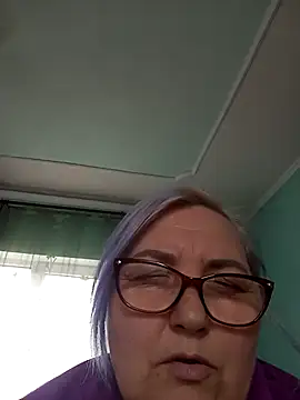 AureliaSky598 online show from April 13, 2026, 10:54 am