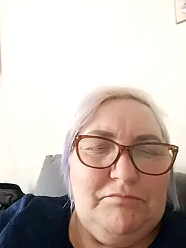 Snapshot of AureliaSky598 chatting on April 19, 2026, 12:48 pm AureliaSky598 online show from April 19, 2026, 12:48 pm
