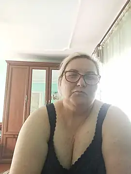 Snapshot of AureliaSky598 chatting on May 25, 2026, 2:23 pm AureliaSky598 online show from May 25, 2026, 2:23 pm