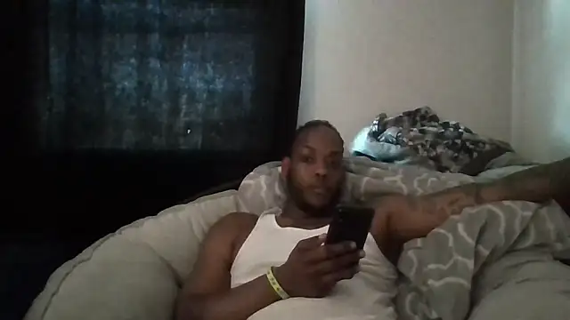 Snapshot of zdaddymm chatting on April 16, 2026, 11:18 pm zdaddymm online show from April 16, 2026, 11:18 pm