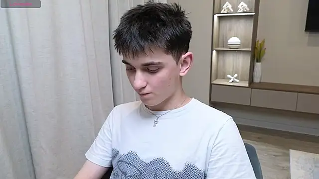 Snapshot of alexander_18_xxl chatting on July 29, 2026, 7:01 pm alexander 18 xxl online show from July 29, 2026, 7:01 pm