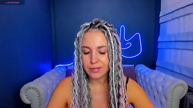 Fire  Dancer online show from April 19, 2026, 1:27 am