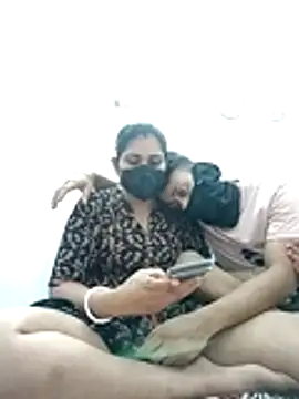 hornycouple096 online show from April 18, 2026, 7:07 pm