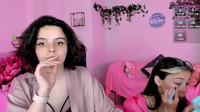 mia mooon  online show from July 21, 2026, 8:49 am