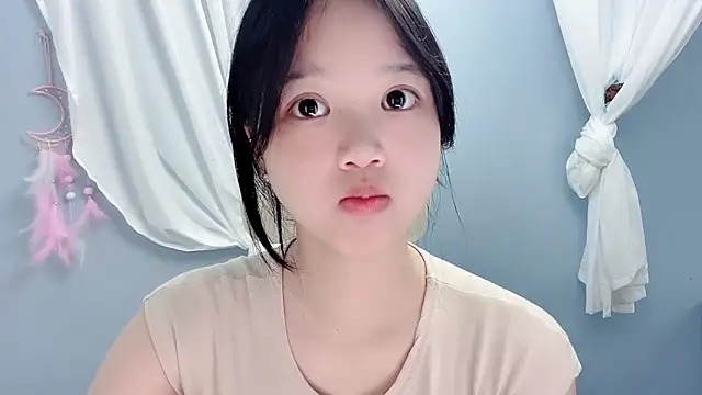 Xiaoqing00 online show from June 24, 2026, 4:55 am