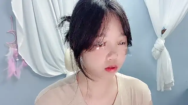 Xiaoqing00 online show from June 25, 2026, 4:45 am