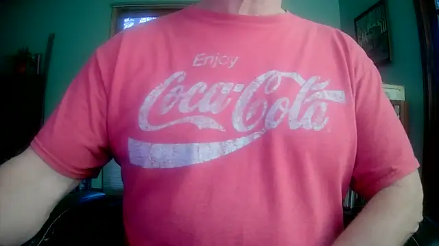 ilundercover online show from April 19, 2026, 10:58 am