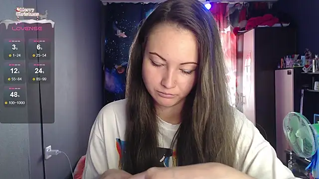Snapshot of MuseAlice chatting on June 22, 2026, 2:46 am MuseAlice online show from June 22, 2026, 2:46 am
