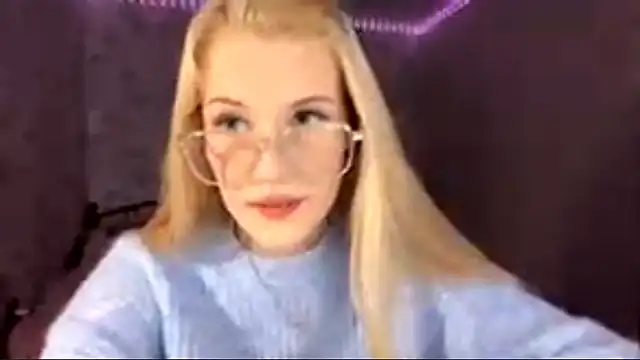 Snapshot of Ketris_Drewerses chatting on April 22, 2026, 1:23 pm Ketris Drewerses online show from April 22, 2026, 1:23 pm
