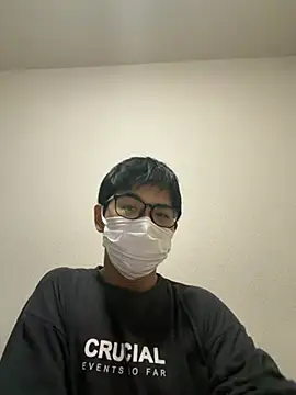 souitirou20 online show from April 9, 2026, 4:45 pm