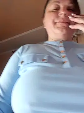 Dear Natalia online show from May 18, 2026, 3:24 am