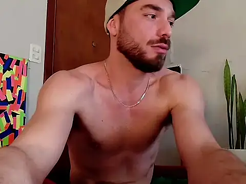 Snapshot of leohomb26 chatting on April 9, 2026, 12:32 pm leohomb26 online show from April 9, 2026, 12:32 pm