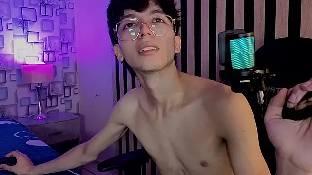 Snapshot of Twink_Sebas7 chatting on June 30, 2026, 12:28 pm Twink Sebas7 online show from June 30, 2026, 12:28 pm