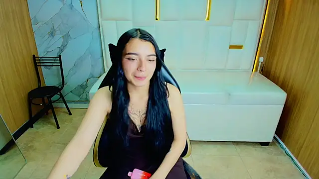 Snapshot of Samantha_petite_tf chatting on May 2, 2026, 3:11 am Samantha petite tf online show from May 2, 2026, 3:11 am