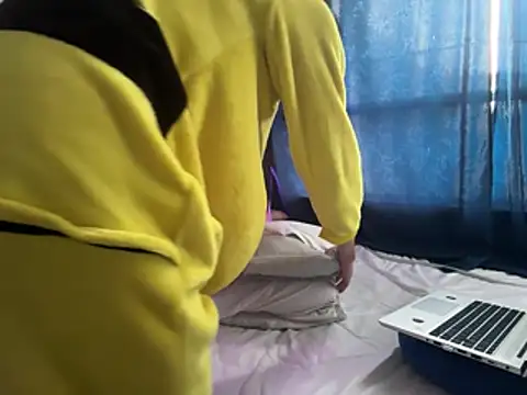  DavidPrince  online show from April 16, 2026, 9:39 pm