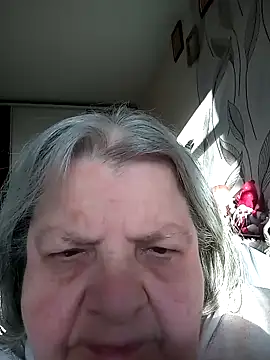 Snapshot of MartaMia68 chatting on May 11, 2026, 4:15 pm MartaMia68 online show from May 11, 2026, 4:15 pm