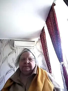 Snapshot of MartaMia68 chatting on June 2, 2026, 8:16 am MartaMia68 online show from June 2, 2026, 8:16 am