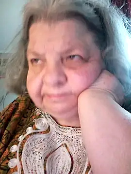 Snapshot of MartaMia68 chatting on June 12, 2026, 4:28 pm MartaMia68 online show from June 12, 2026, 4:28 pm