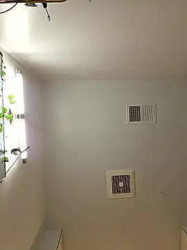 rawanduncut4u online show from April 16, 2026, 11:07 pm