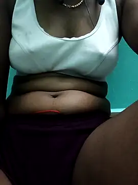 Snapshot of Tamil_Cindrella chatting on May 16, 2026, 6:21 am Tamil Cindrella online show from May 16, 2026, 6:21 am