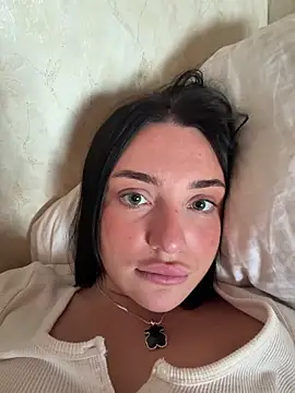 LucyHotty  online show from May 23, 2026, 7:35 am