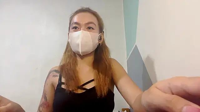 Snapshot of LadyBianca19 chatting on May 3, 2026, 12:11 pm LadyBianca19 online show from May 3, 2026, 12:11 pm