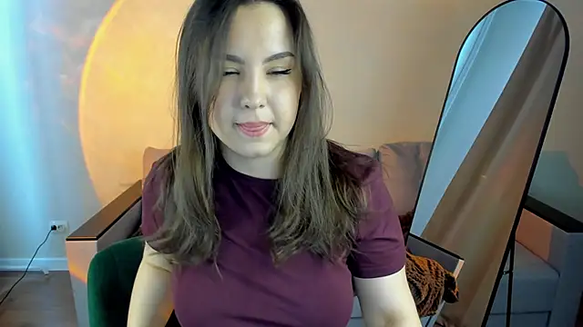 Snapshot of Nelie_Evans chatting on May 19, 2026, 1:56 am Nelie Evans online show from May 19, 2026, 1:56 am