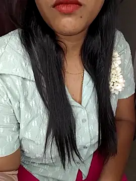 Tamilmoon006 online show from July 2, 2026, 12:44 pm