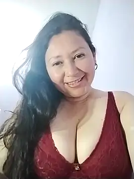 Snapshot of Dayis_2 chatting on April 30, 2026, 3:51 pm Dayis 2 online show from April 30, 2026, 3:51 pm