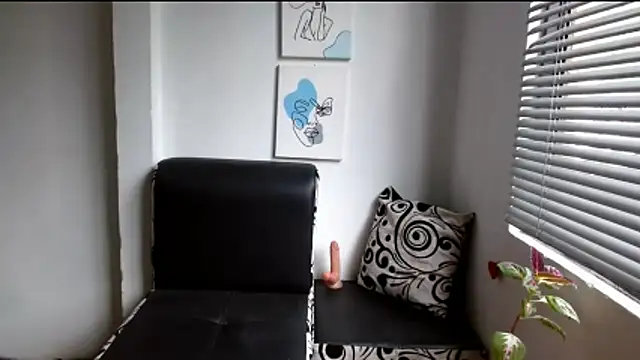 Snapshot of alisonnturbay chatting on May 14, 2026, 2:35 pm alisonnturbay online show from May 14, 2026, 2:35 pm