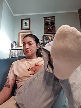 Snapshot of thailycupcake chatting on April 23, 2026, 4:42 pm thailycupcake online show from April 23, 2026, 4:42 pm