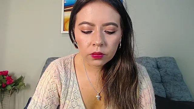 Snapshot of SalomeMartinez_ chatting on June 1, 2026, 3:47 pm SalomeMartinez online show from June 1, 2026, 3:47 pm