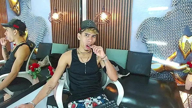 Snapshot of Skinny_cute_Alyer chatting on May 29, 2026, 2:31 am Skinny cute Alyer online show from May 29, 2026, 2:31 am