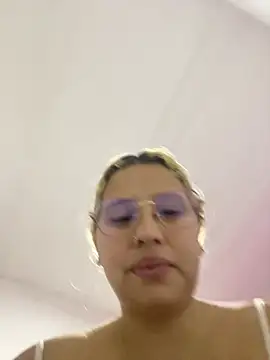 Aliss Taylor1 online show from May 8, 2026, 10:53 am