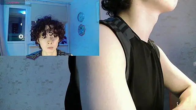 Snapshot of Miklaxyk chatting on July 7, 2026, 10:25 pm Miklaxyk online show from July 7, 2026, 10:25 pm