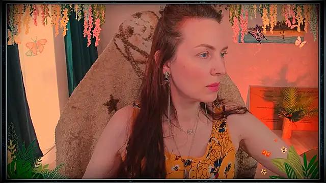 Snapshot of LanaRadiance chatting on July 9, 2026, 12:42 pm LanaRadiance online show from July 9, 2026, 12:42 pm