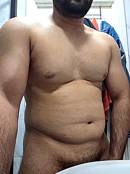 Snapshot of massivecumerr chatting on May 3, 2026, 11:44 pm massivecumerr online show from May 3, 2026, 11:44 pm