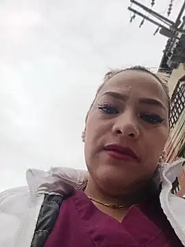 Snapshot of LUISA__07 chatting on June 3, 2026, 12:19 pm LUISA 07 online show from June 3, 2026, 12:19 pm