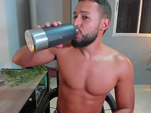 Juan Calix online show from April 14, 2026, 10:49 pm